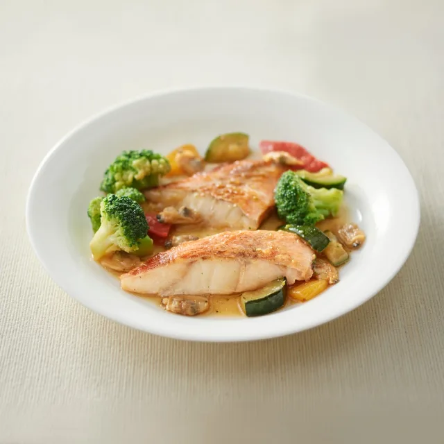 フライパンでつくるミールキット　白身魚のアクアパッツァ　（２人前） 235g