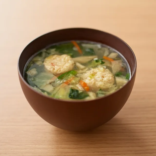 素材を生かした味噌汁　鶏つくねと根菜 ４食