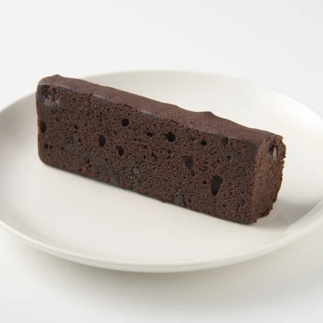 不揃い　チョコレートケーキ