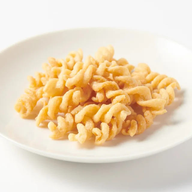糖質１０ｇ以下のお菓子　パスタスナック　チーズ味