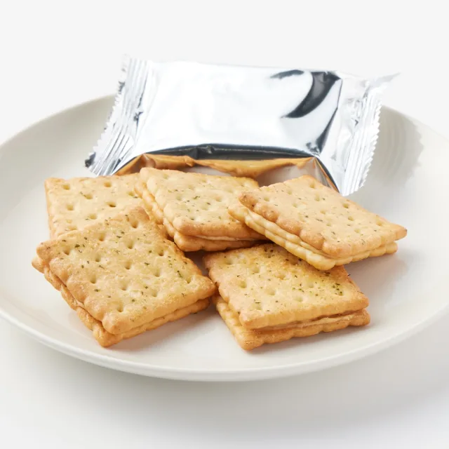 【大袋】クリームサンドクラッカー　ピーナッツクリーム味